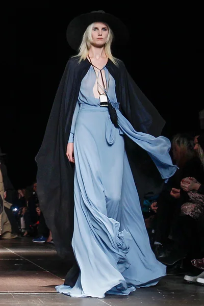 Look 58
